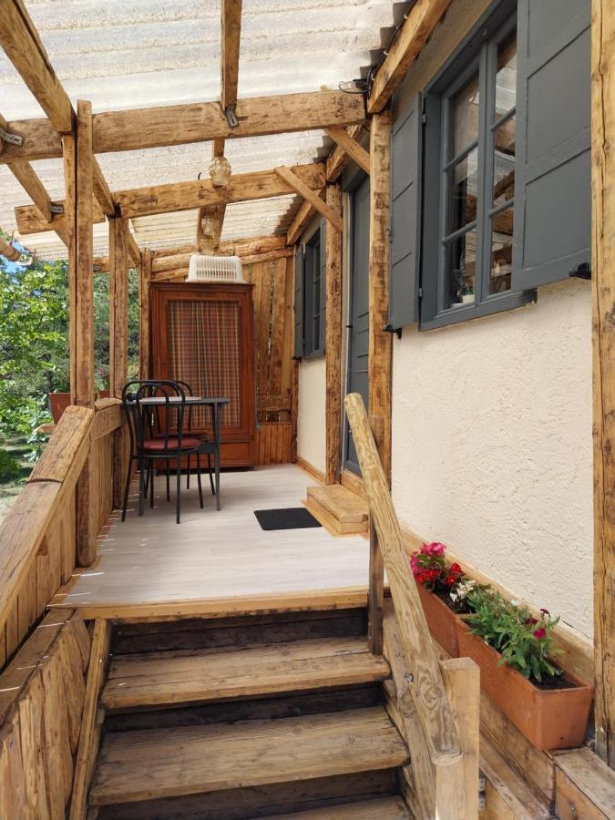 Petit Studio Dans La Prairie Saint-Auban  外观 照片